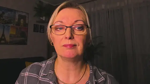 vanessa_chatのウェブカメラショー