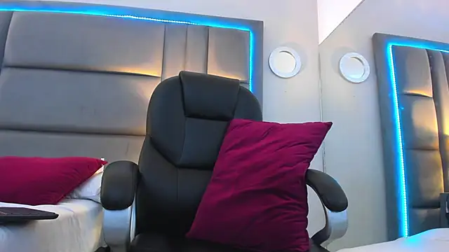 EllaEvanzn Live XXX chat