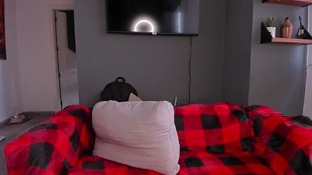 Tenderly_Couple Live XXX-Chat