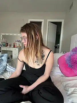 Riley_ray69 Show Webcam