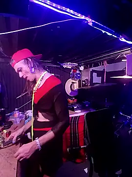 AllucyLu Webcam Show