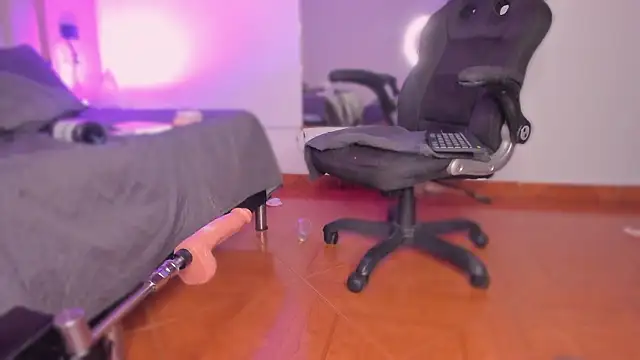 Živý XXX chat Emmily_Savage