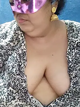 tamilthanushri live XXX chat