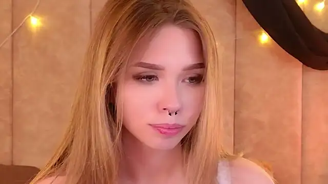 Sierra_Fane Live XXX-chat