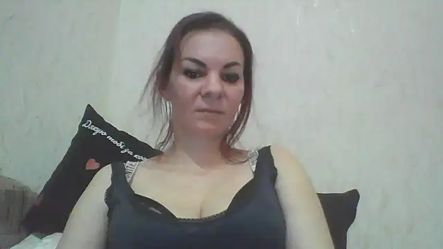 ElluaSmiilee Live XXX-chat