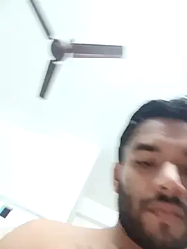 โชว์เว็บแคมของ HorriblePastry