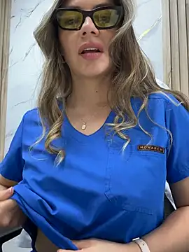 alicee16's Live XXX Chat