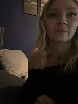 Sky25x Live XXX Chat