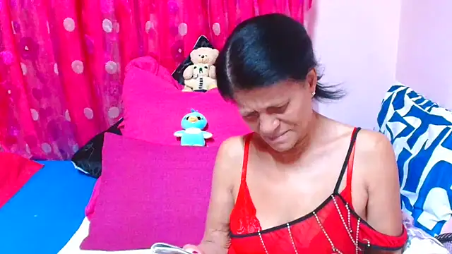 Chat XXX ao vivo de SLUTTYROXY