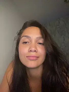 Chat +18 de carolsapequinha ao vivo
