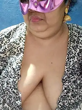 tamilthanushri – Live XXX-chat