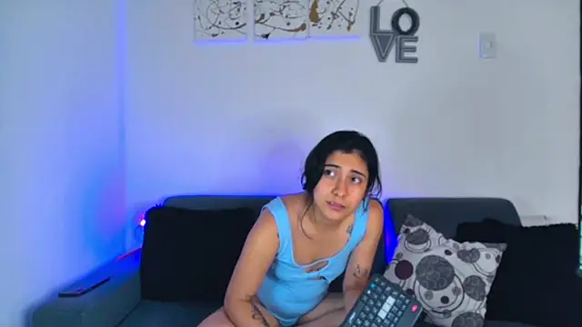 Živý XXX chat miaftmax