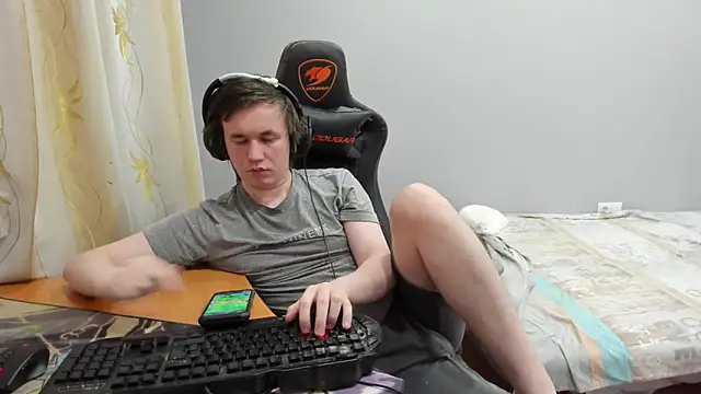 Вебкам-шоу iliaskrislove