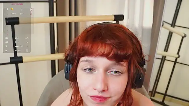 دردشة LeelooYolo الجنسية المباشرة