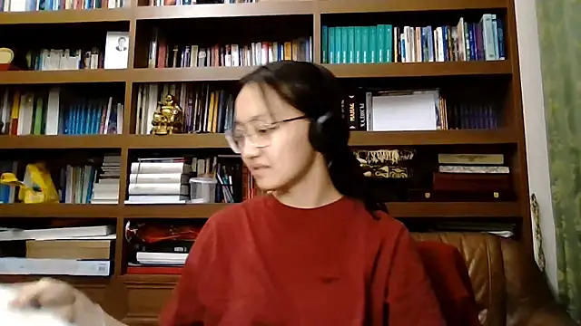 LinaClous: απευθείας συνομιλία ΧΧΧ