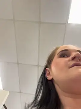 Chat XXX en directo de lolabunny9