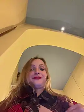 LadyTatiana_Annabelle: απευθείας συνομιλία ΧΧΧ