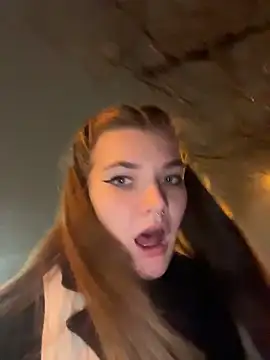 Holy_Tereza: απευθείας συνομιλία ΧΧΧ