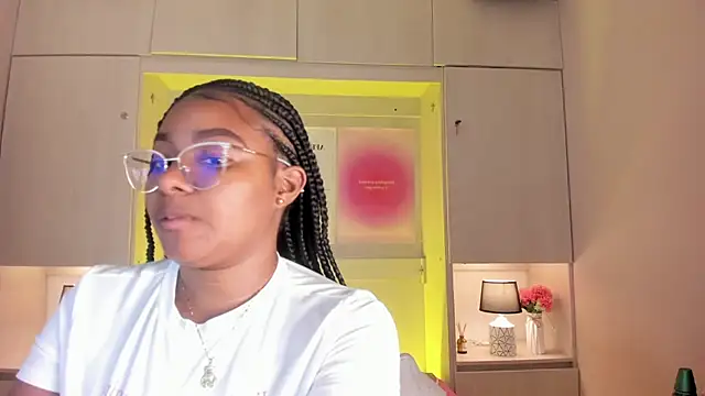 tamaraa_smiith 现场XXX聊天