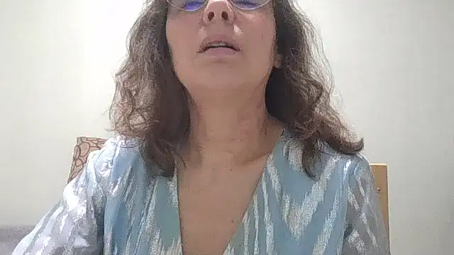 HollyJewel Chat XXX live