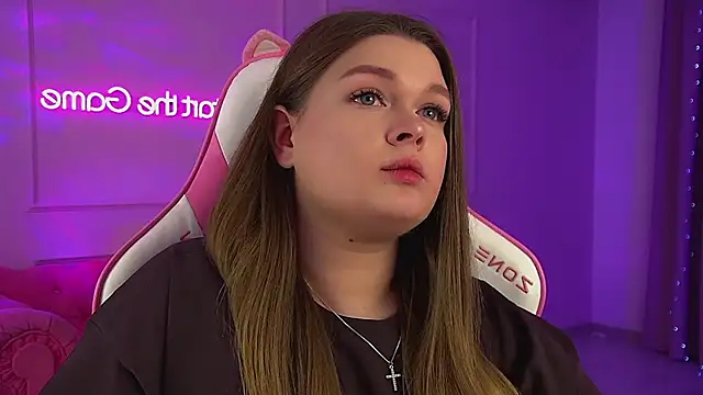 CrystalLyons Chat XXX live