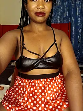 ShyTiny Chat XXX in diretta