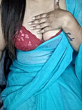 แชท XXX สดของ Rinishateluguhotygirl