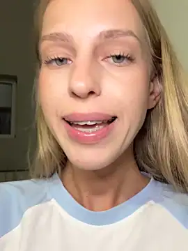 แชท XXX สดของ kira_mia