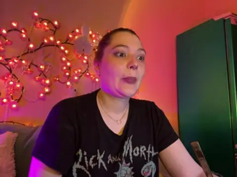 Ungoliant_Kiss Adlı Modelin Canlı XXX Sohbeti