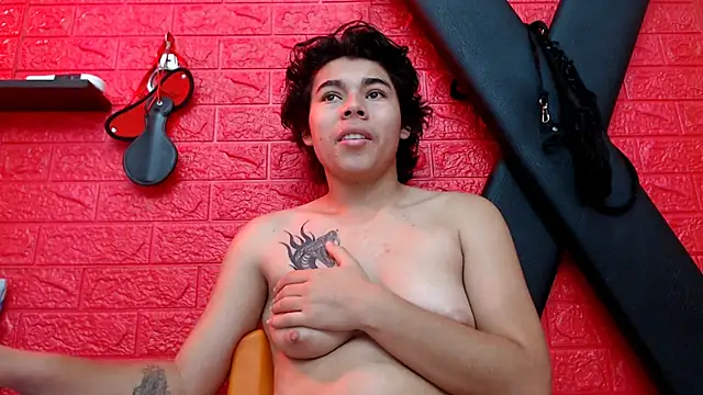 Онлайн чат XXX skinnysexy18