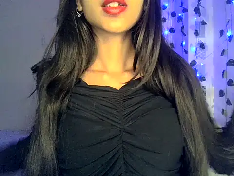 SIKSHA_SINGH 现场XXX聊天