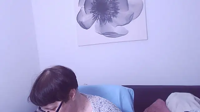 ChristaRose Adlı Modelin Canlı XXX Sohbeti