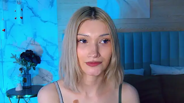 CarolReeves Adlı Modelin Canlı XXX Sohbeti