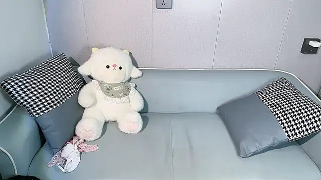 xiaoguaiss – Naživo XXX chat