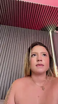 MiaPetit_'s Live XXX Chat