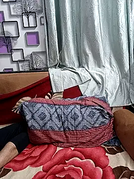 GangbangCouple Chat XXX in diretta