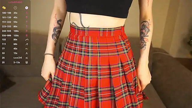 ToyaPletz's Live XXX Chat