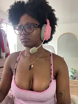 mochamimiのライブXXXチャット