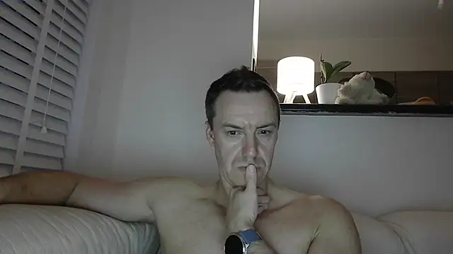 ploki2180 live XXX chat