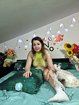 دردشة SweetMaddy888 الجنسية المباشرة