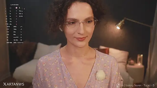 _arta_'s Live XXX Chat