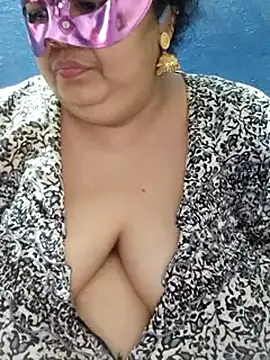 tamilthanushri – Naživo XXX chat