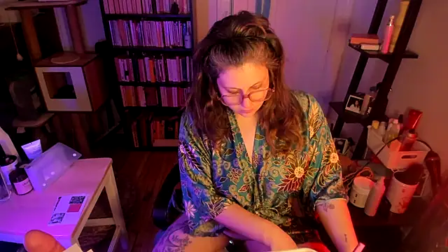 Rosiee69_'s Webcam Show