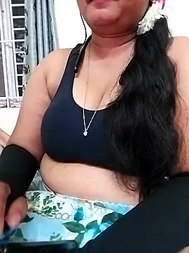 tamil_palkova_couples Adlı Modelin Web Kamerası Şovu