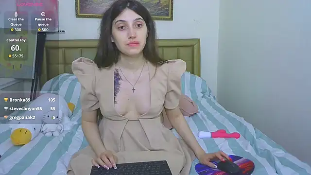 Iren লাইভ XXX চ্যাট