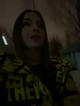 KrisMagnoly Chat XXX in diretta