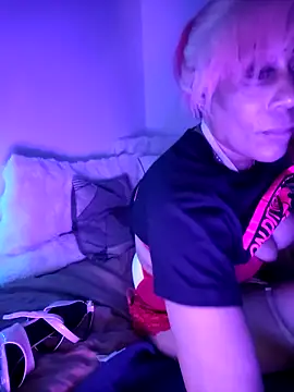 Chat +18 de iamlalamilano ao vivo