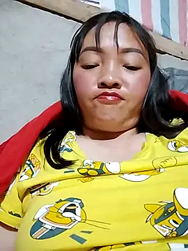 Minkine022 在線直播表演