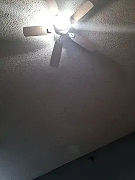 Hrnymanedawg13 Live XXX-chat