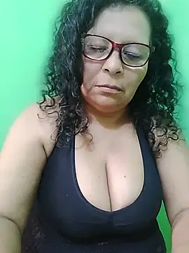 Amarantha25's Live XXX Chat